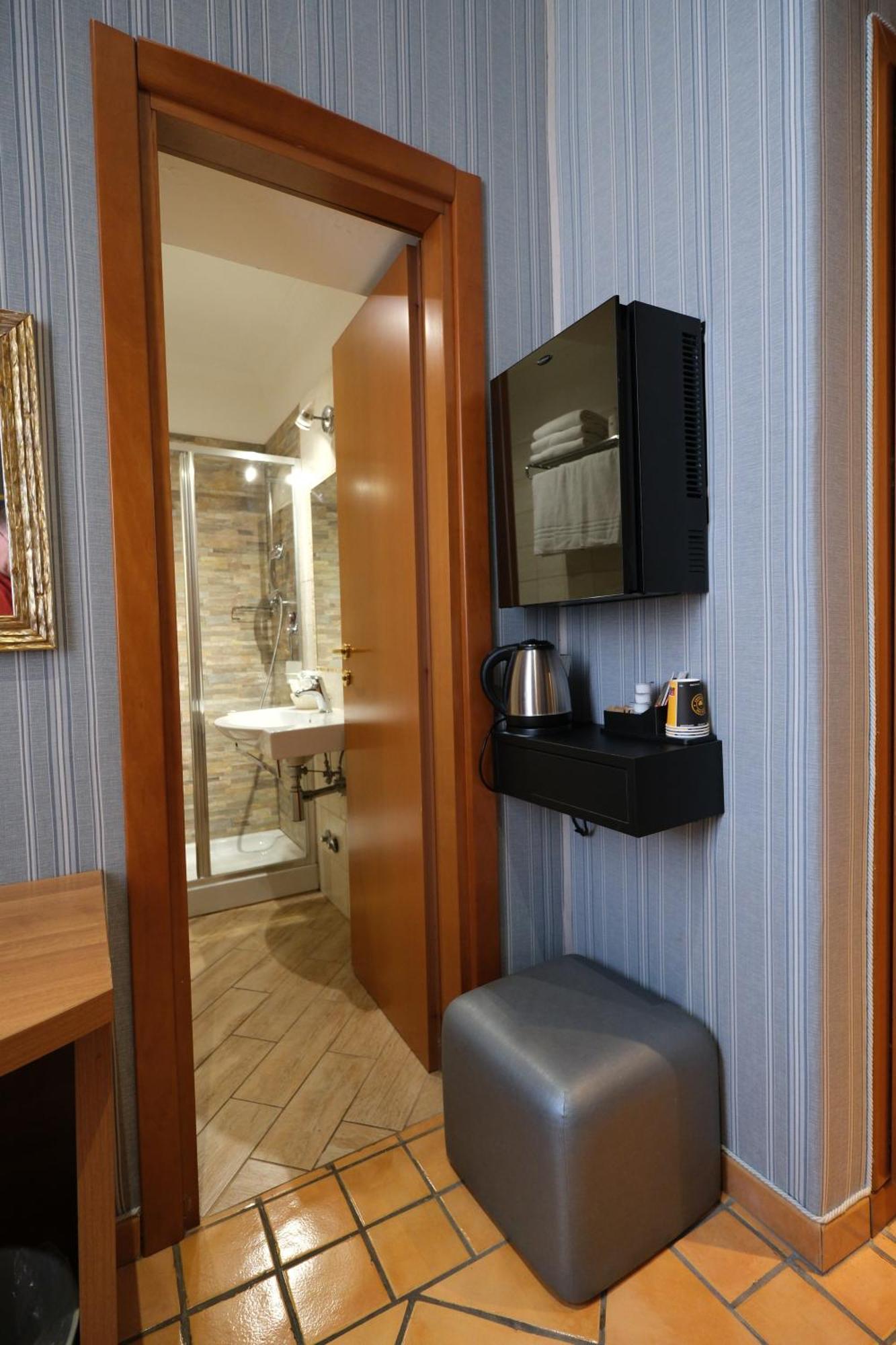 Lirico 3* Rome